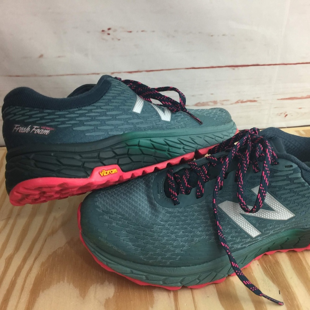 New Balance Fresh Foam Hierro  Fantom Fit W Sz 8.5